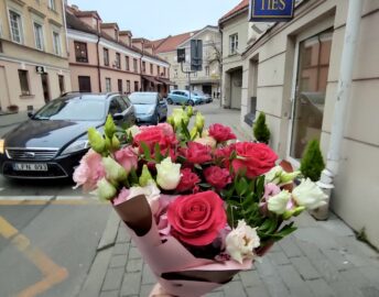 Gimtadienio gėlės – Gėlių užsakymas į namus