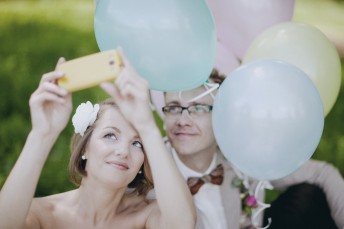Vestuvių fotosesija su balionais